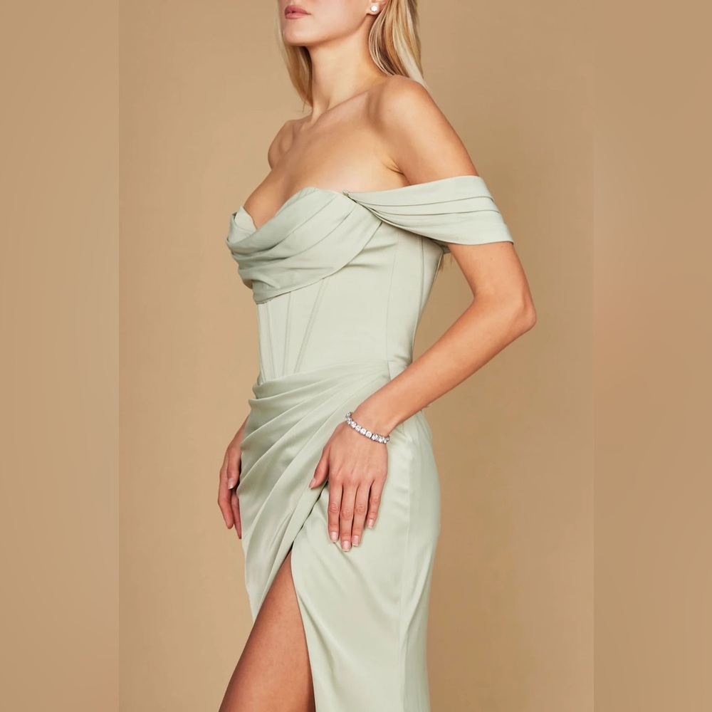 KOS COUTURE - Picture 4 of 4